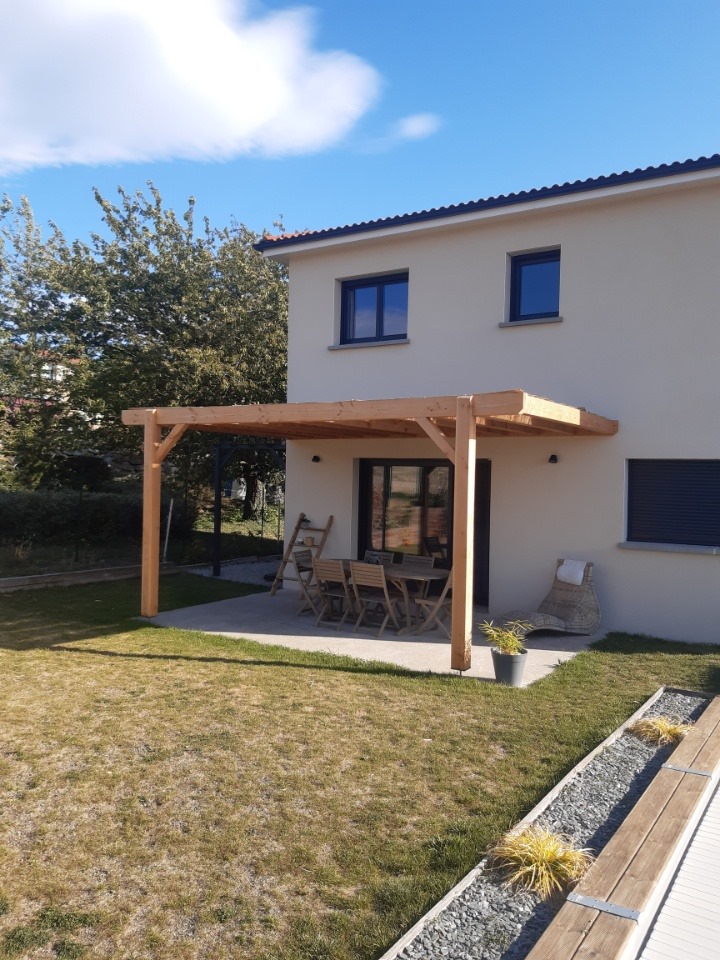 Pergola bioclimatique 63